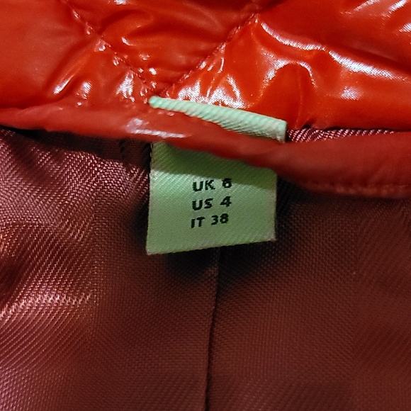 Burberry Brit Zip Puffer Vest size 38 - Picture 6 of 8